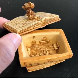 Trinket Box Resin S.I.A.B. England Mouse Books Cozy Home Nest on Inside